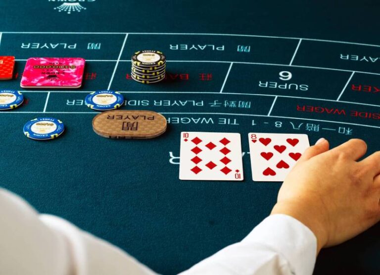 Cach Doc Bai Baccarat Chuan Nhu Cao Thu Trong Nghe
